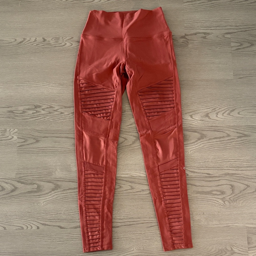ALO Yoga High-Waisted Red Leggings